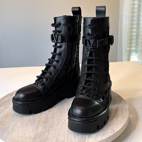Valentino Garavani Atelier San Gallo Black Leather Combat Boots EU Size 35 US 5 - Picture 3 of 16